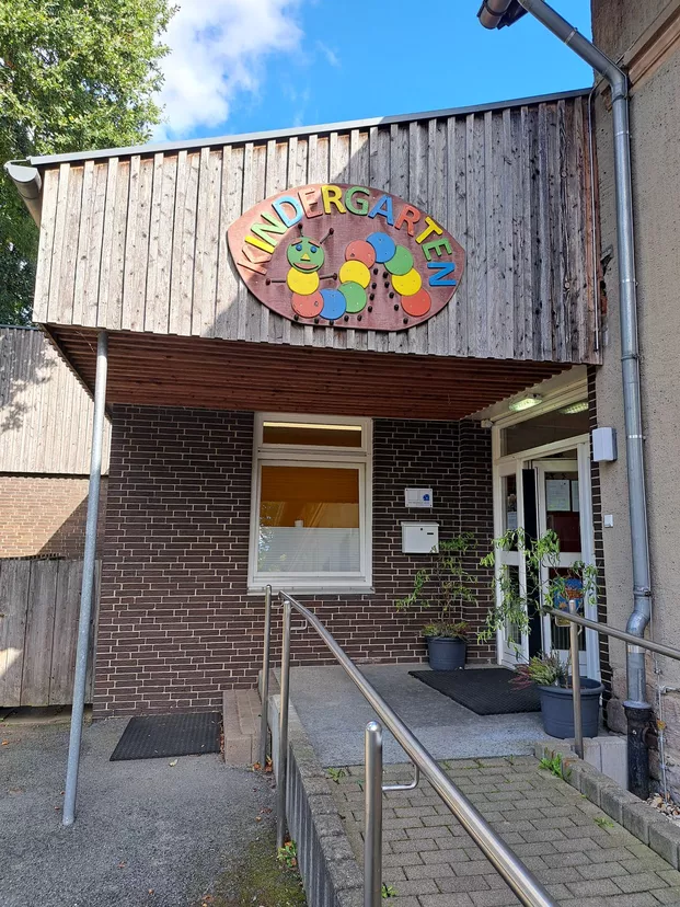 Eingang zum Kindergarten Entrup